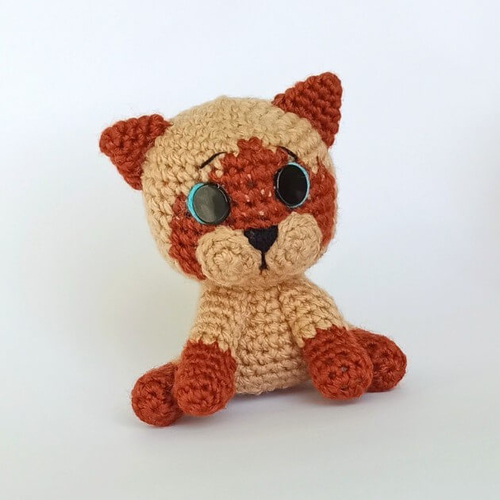 Маленький Котик вязаный крючком